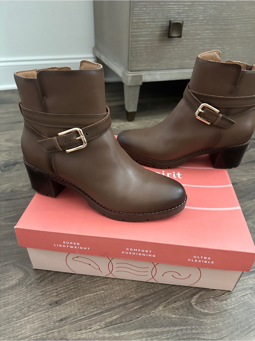 Easy Spirit Women's Taupe Brown Buckle Ankle Boots